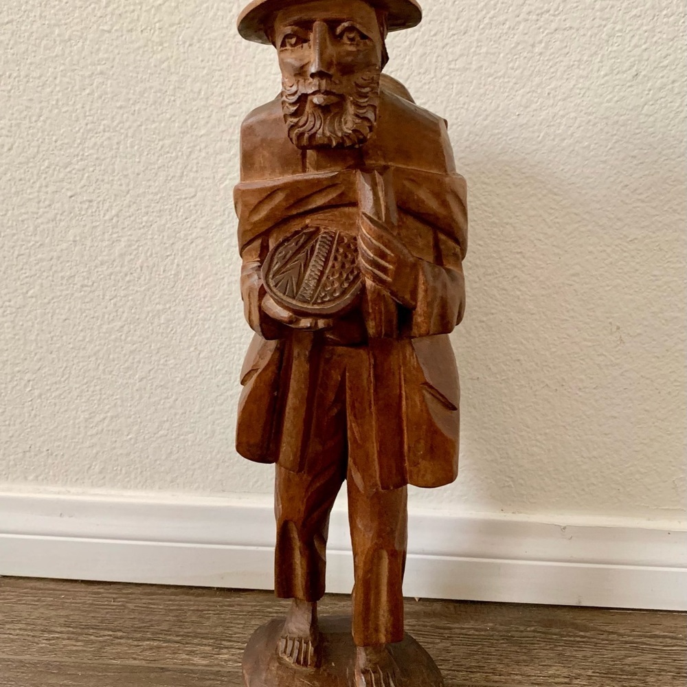 vintage hand carved wood Sculpture Barefoot Old Man 17”